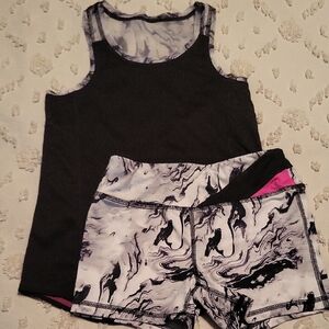 Athletic Works Black and White Tank and Shorts Set Size M (7-8)
